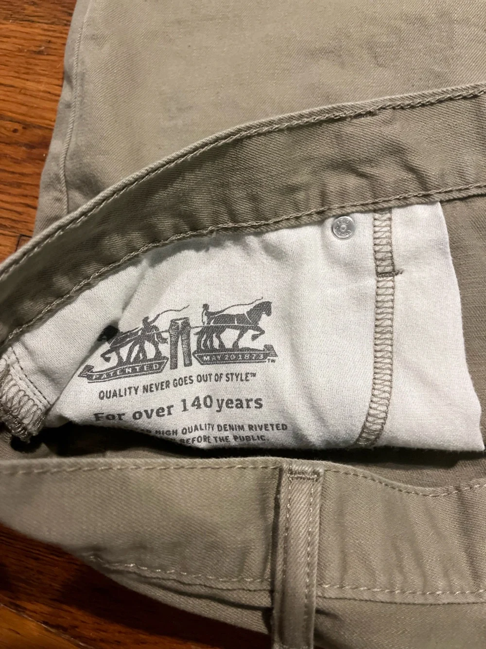 Levi's 559 Men's Olive Green Work Pants size 44/30